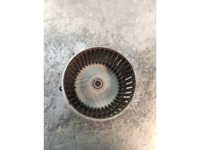 Recambio de motor calefaccion para dacia lodgy ambiance referencia OEM IAM 5P370100  