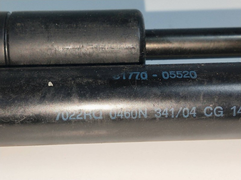 Recambio de amortiguadores maletero / porton para hyundai atos prime (mx) 1.1 12v cat referencia OEM IAM 8177005520  