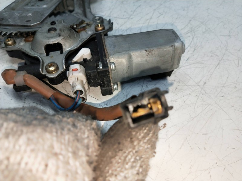 Recambio de elevalunas trasero derecho para subaru impreza g11 (gd/gg) 2.0 cat referencia OEM IAM   5P