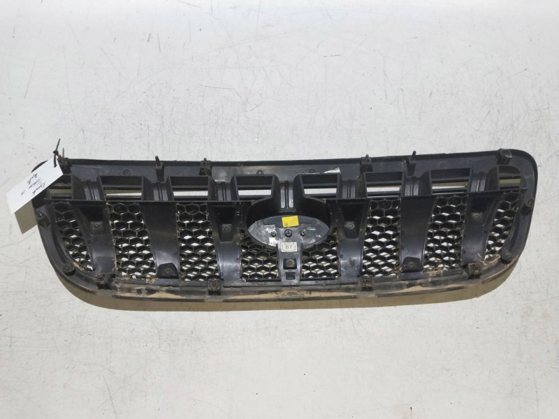 Recambio de rejilla delantera para hyundai terracan (hp) 2.9 crdi gl referencia OEM IAM   
