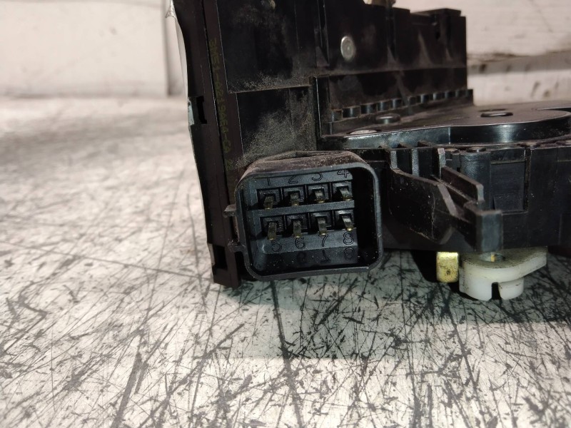 Recambio de motor cierre centralizado delantero derecho para ford focus berlina (cak) 1.8 tdci (5p) referencia OEM IAM 2S4AA2181