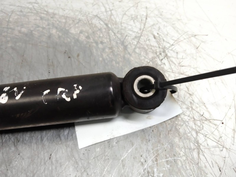 Recambio de amortiguador trasero para mazda 3 lim. (bl) active referencia OEM IAM   