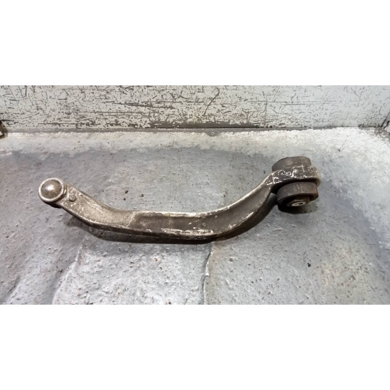 Recambio de brazo suspension inferior delantero izquierdo para audi a4 berlina (b5) 1.9 tdi referencia OEM IAM   