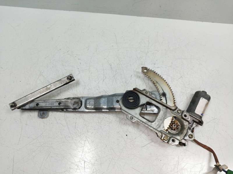 Recambio de elevalunas delantero derecho para subaru legacy berl./familiar b10 (bc/bjf) referencia OEM IAM   4P