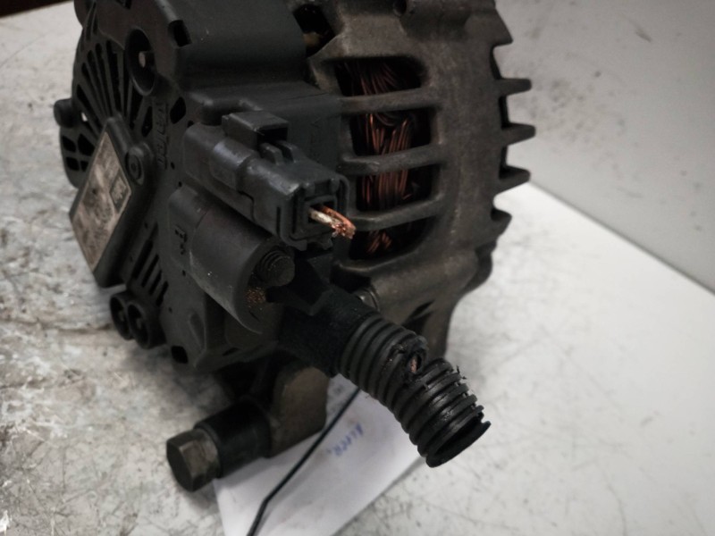 Recambio de alternador para citroen c4 berlina vtr plus referencia OEM IAM 9656956280 2542923A VALEO 16I 16V Recambio de alternador para citroen c4 berlina vtr plus referencia OEM IAM 9656956280 2542923A VALEO 16I 16V