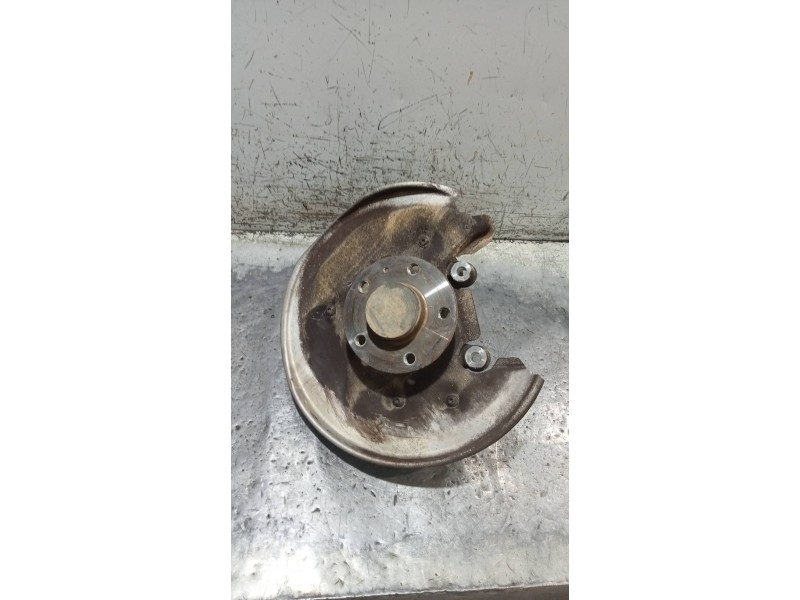 Recambio de mangueta trasera izquierda para audi a4 ber. (b8) 2.0 16v tdi referencia OEM IAM 8K0505431AP  