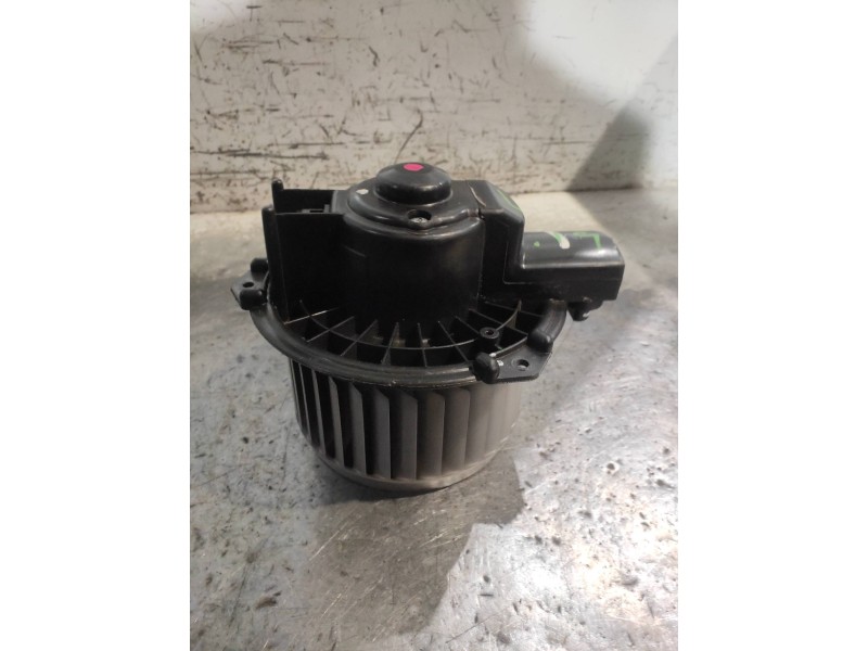 Recambio de motor calefaccion para nissan pixo (uao) acenta referencia OEM IAM 2825009000 SR2825009000 