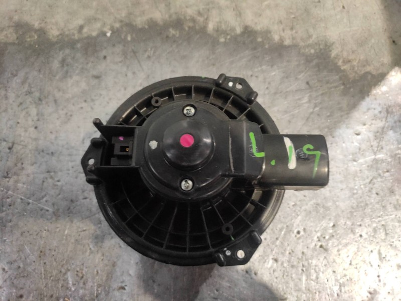 Recambio de motor calefaccion para nissan pixo (uao) acenta referencia OEM IAM 2825009000 SR2825009000 