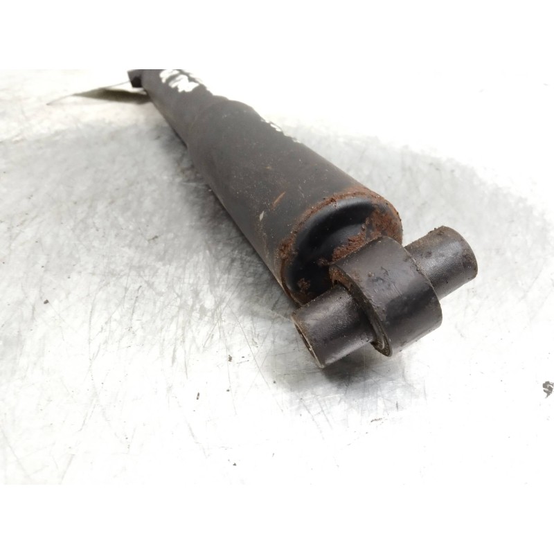 Recambio de amortiguador trasero para mazda 6 berlina (gg) 2.0 crtd 120 active (5-ptas.) referencia OEM IAM   