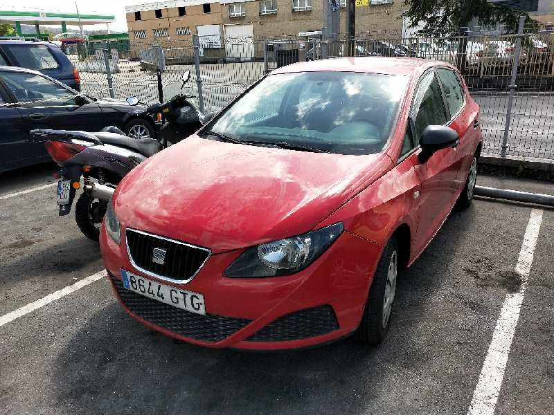 seat ibiza (6j5) del año 2010