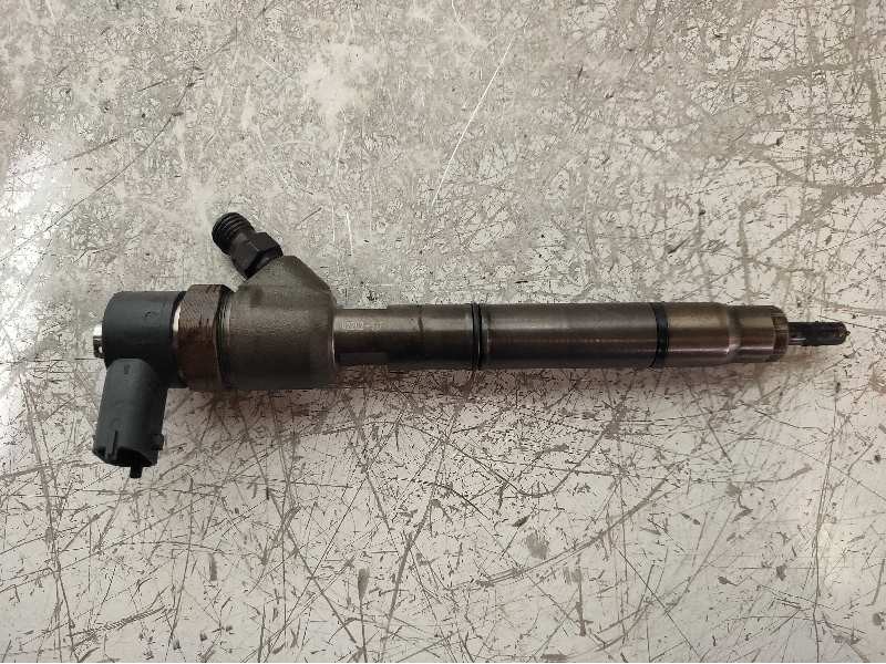 Recambio de inyector para kia pro_cee´d drive referencia OEM IAM 0445110320 338002A900 