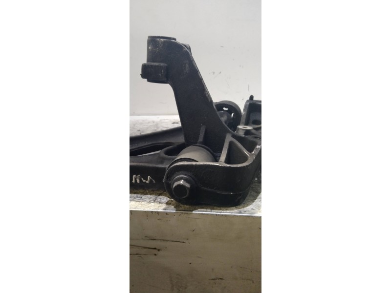 Recambio de brazo suspension inferior delantero izquierdo para volkswagen golf v berlina (1k1) highline referencia OEM IAM    Recambio de brazo suspension inferior delantero izquierdo para volkswagen golf v berlina (1k1) highline referencia OEM IAM