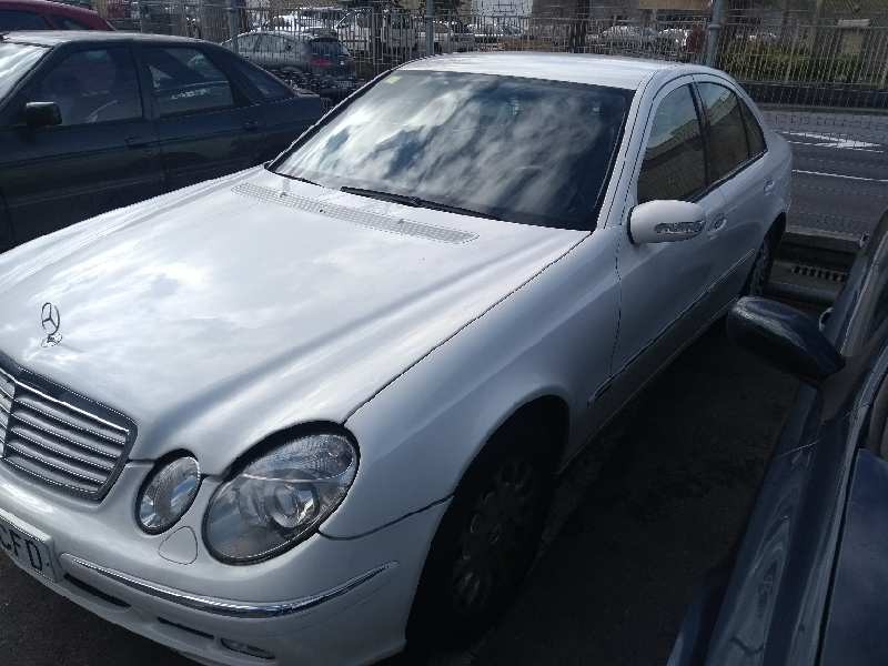 mercedes clase e (w211) berlina del año 2003