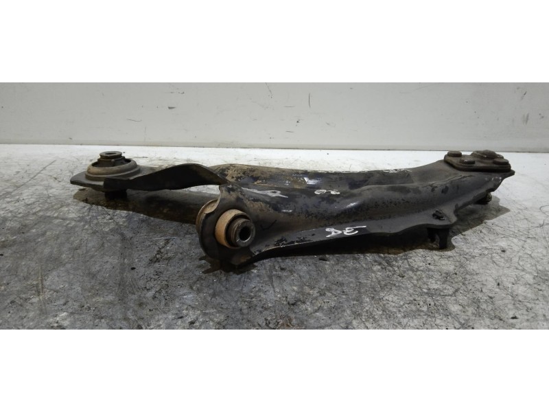 Recambio de brazo suspension inferior delantero derecho para renault kangoo furgón compact comfort referencia OEM IAM   
