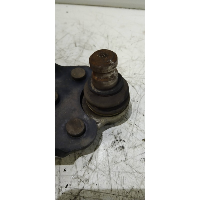 Recambio de brazo suspension inferior delantero derecho para renault kangoo furgón compact comfort referencia OEM IAM   