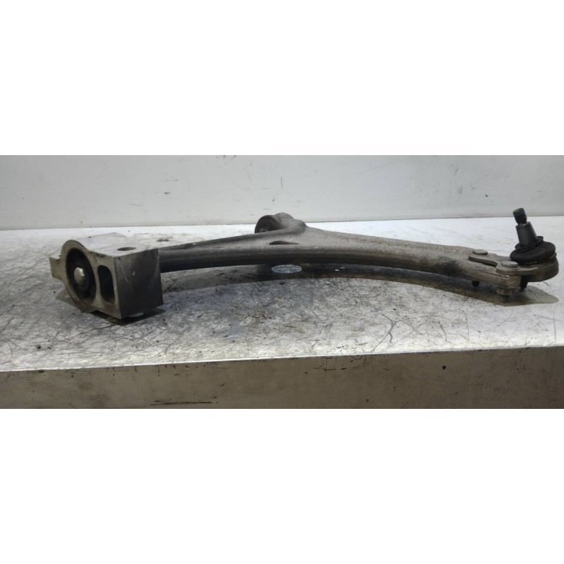 Recambio de brazo suspension inferior delantero derecho para volkswagen passat berlina (3c2) highline referencia OEM IAM   