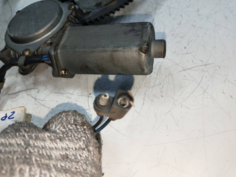 Recambio de elevalunas delantero izquierdo para subaru leone 1.8 referencia OEM IAM   3P