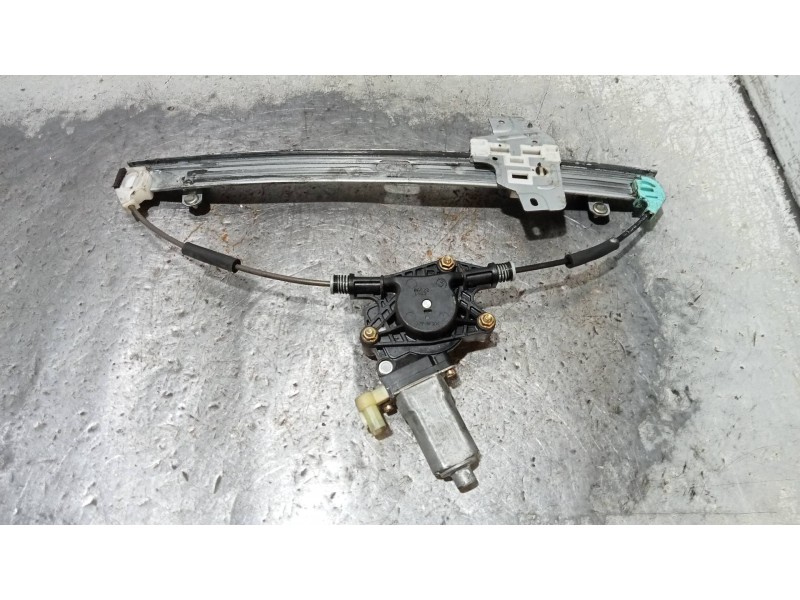 Recambio de elevalunas delantero izquierdo para hyundai accent (mc) gl crdi referencia OEM IAM   4P