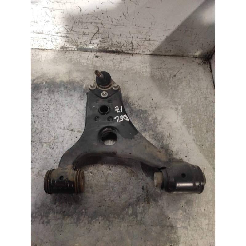 Recambio de brazo suspension inferior delantero izquierdo para mercedes clase b (w245) 180 cdi (245.207) referencia OEM IAM A169