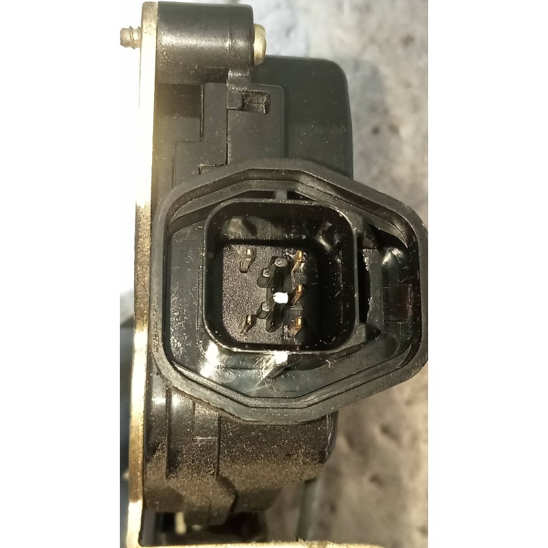 Recambio de motor cierre centralizado delantero izquierdo para hyundai accent (mc) gl crdi referencia OEM IAM   