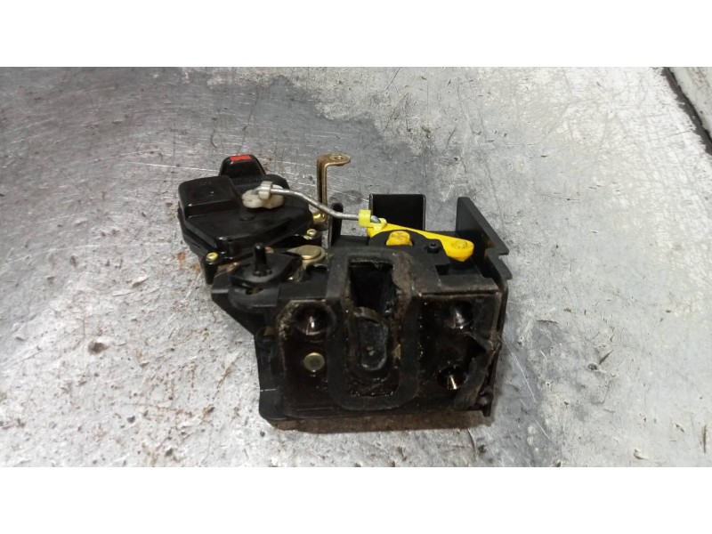 Recambio de motor cierre centralizado trasero derecho para hyundai accent (mc) gl crdi referencia OEM IAM   