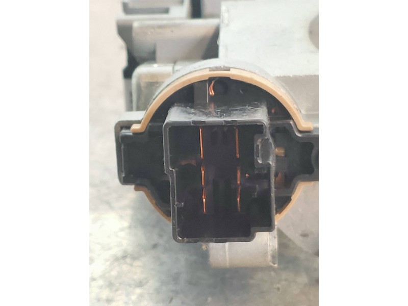 Recambio de conmutador de arranque para mazda 6 berlina (gg) 2.0 crtd 120 active (5-ptas.) referencia OEM IAM GJ6A66938A  