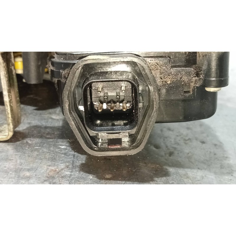 Recambio de motor cierre centralizado trasero izquierdo para hyundai accent (mc) gl crdi referencia OEM IAM   