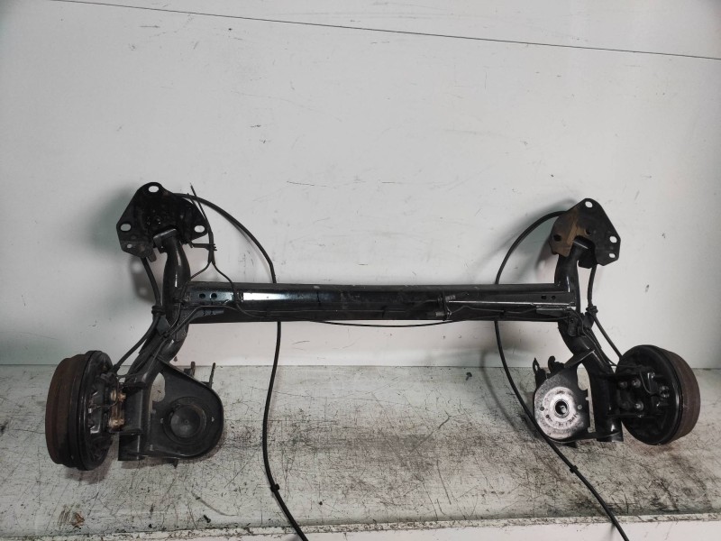 Recambio de puente trasero para dacia lodgy ambiance referencia OEM IAM TAMBOR  