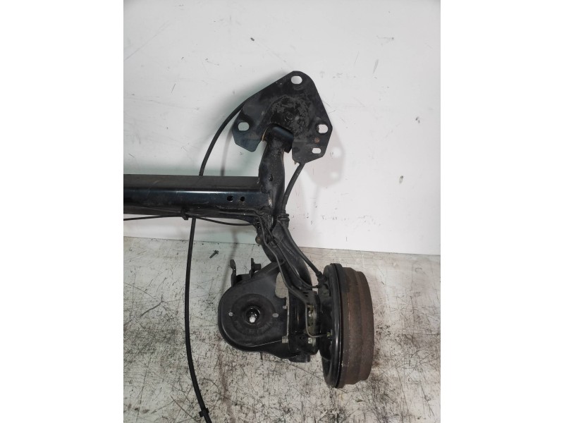 Recambio de puente trasero para dacia lodgy ambiance referencia OEM IAM TAMBOR  