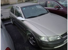 opel vectra b berlina del año 1997