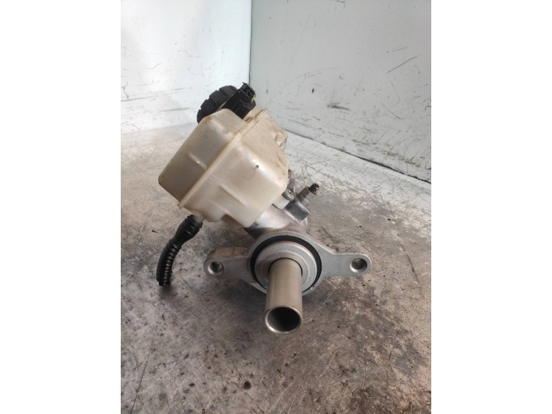 Recambio de bomba freno para dacia lodgy ambiance referencia OEM IAM   
