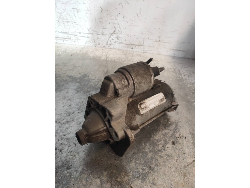 Recambio de motor arranque para dacia lodgy ambiance referencia OEM IAM 233003329R  