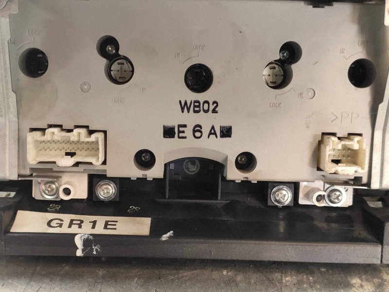 Recambio de sistema audio / radio cd para mazda 6 berlina (gg) 2.0 crtd 120 active (5-ptas.) referencia OEM IAM GR4B66DSX CQMM45