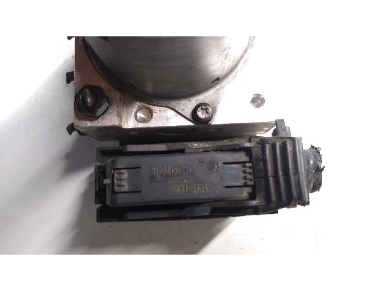 Recambio de abs para hyundai i10 1.1 12v cat referencia OEM IAM BE6000E902 589100X510 BH6010E910