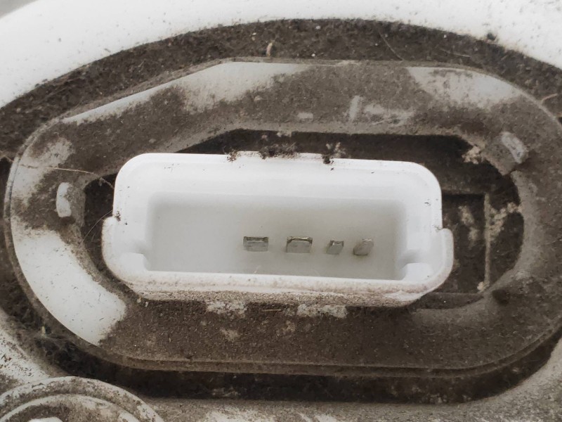 Recambio de bomba combustible para citroen c4 berlina lx referencia OEM IAM 0972034990105 9682753580 