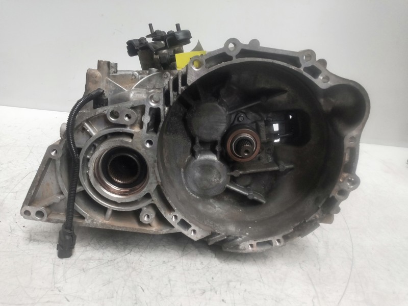 Recambio de caja cambios para hyundai tucson (jm) 2.0 crdi style referencia OEM IAM S614JE 055174 