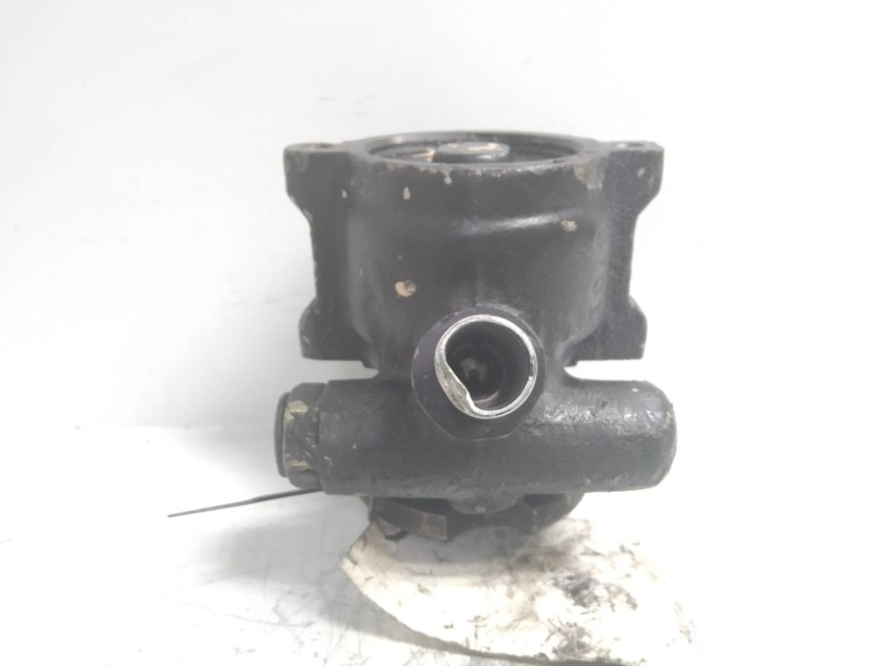 Recambio de bomba direccion para peugeot 405 berlina 1.9 cat referencia OEM IAM   