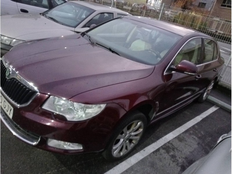 skoda suberb (3t4) del año 2008