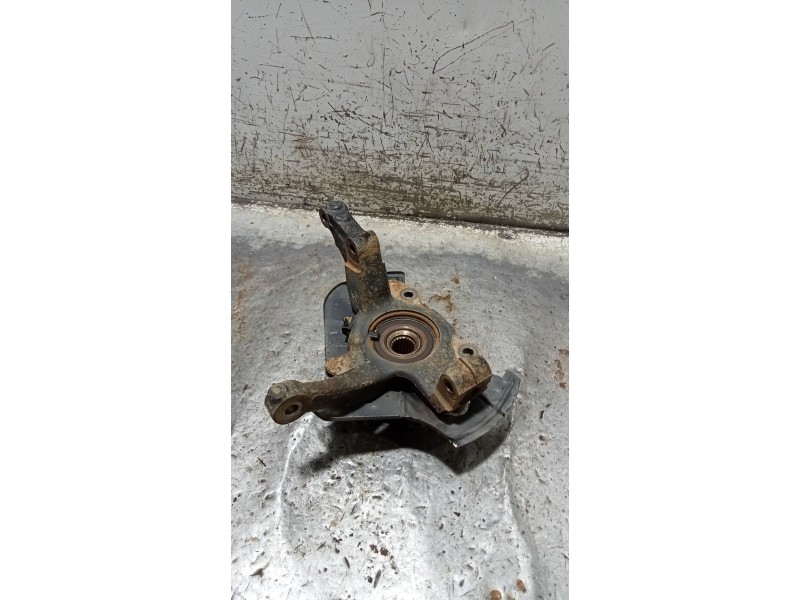 Recambio de mangueta delantera izquierda para fiat nuova 500 (150) 1.2 cat referencia OEM IAM   