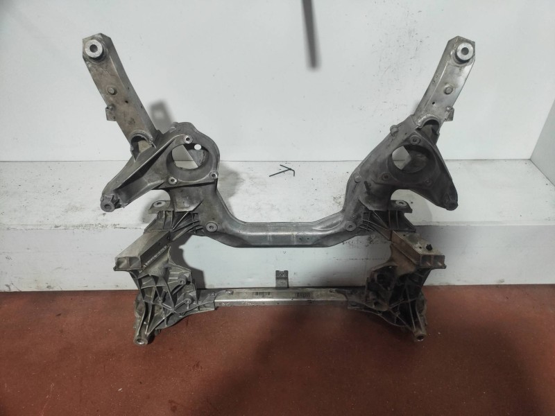 Recambio de puente delantero para bmw serie 5 touring (f11) 530d xdrive referencia OEM IAM   