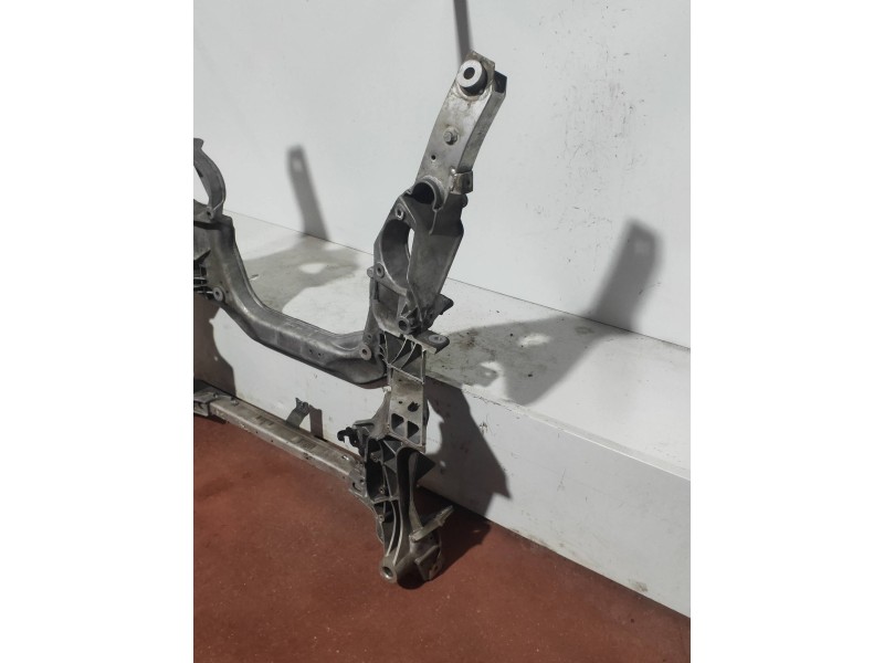 Recambio de puente delantero para bmw serie 5 touring (f11) 530d xdrive referencia OEM IAM   