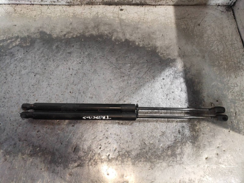 Recambio de amortiguadores maletero / porton para mercedes clase b (w245) 180 cdi (245.207) referencia OEM IAM A1699801064  