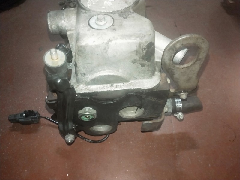 Recambio de culata para ford transit connect (tc7) furgón (2006) referencia OEM IAM HCFB   Recambio de culata para ford transit connect (tc7) furgón (2006) referencia OEM IAM HCFB