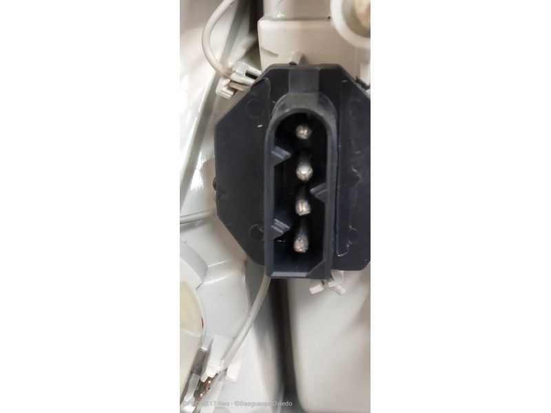 Recambio de piloto trasero derecho para bmw serie 5 berlina (e34) 520i (95kw) referencia OEM IAM 1384010  