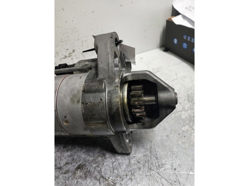 Recambio de motor arranque para toyota avensis wagon (t25) 2.2 d-4d clean power executive referencia OEM IAM 281000R010  