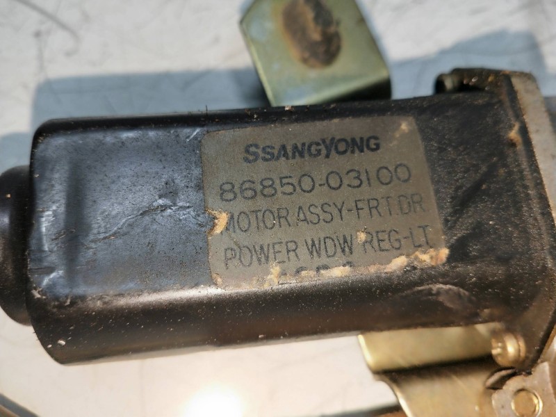 Recambio de elevalunas delantero izquierdo para ssangyong family 2.5 referencia OEM IAM   5P Recambio de elevalunas delantero izquierdo para ssangyong family 2.5 referencia OEM IAM   5P