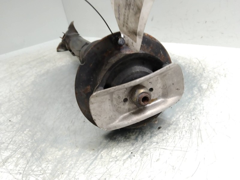 Recambio de amortiguador delantero izquierdo para mercedes clase c (w201) berlina 2.5 diesel referencia OEM IAM   