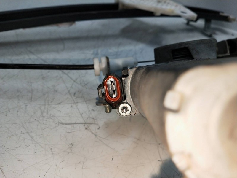 Recambio de elevalunas trasero izquierdo para ssangyong kyron 2.0 referencia OEM IAM   5P