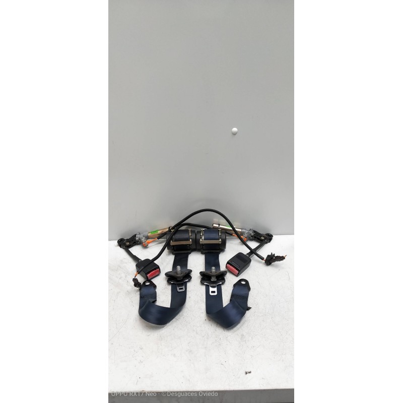 Recambio de juego cinturones delantero para citroen xantia berlina 2.0 hdi 90/110 image referencia OEM IAM   