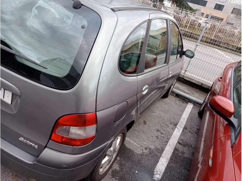 renault scenic (ja..) del año 2001